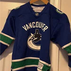 Reebok Blue and Green Vancouver Canucks Jersey